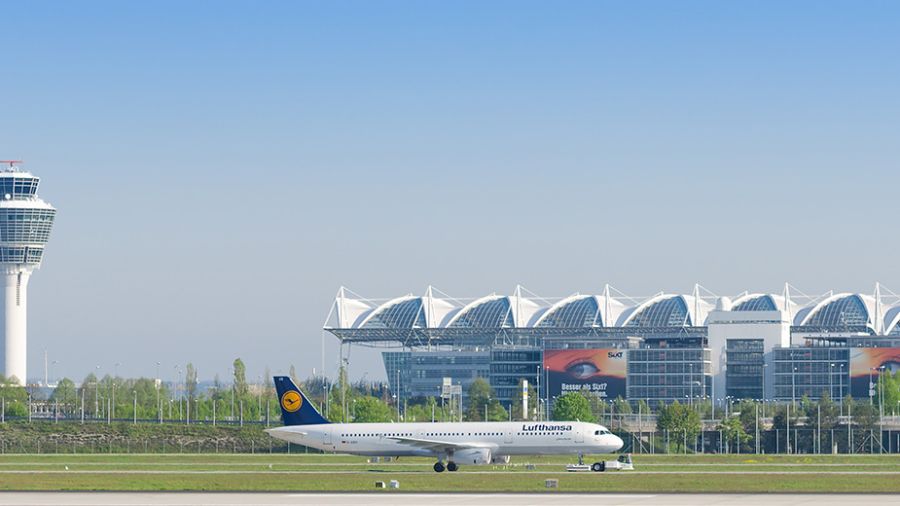 Environnement: des dizaine de vols annulés à l’aéroport de Munich par des militants