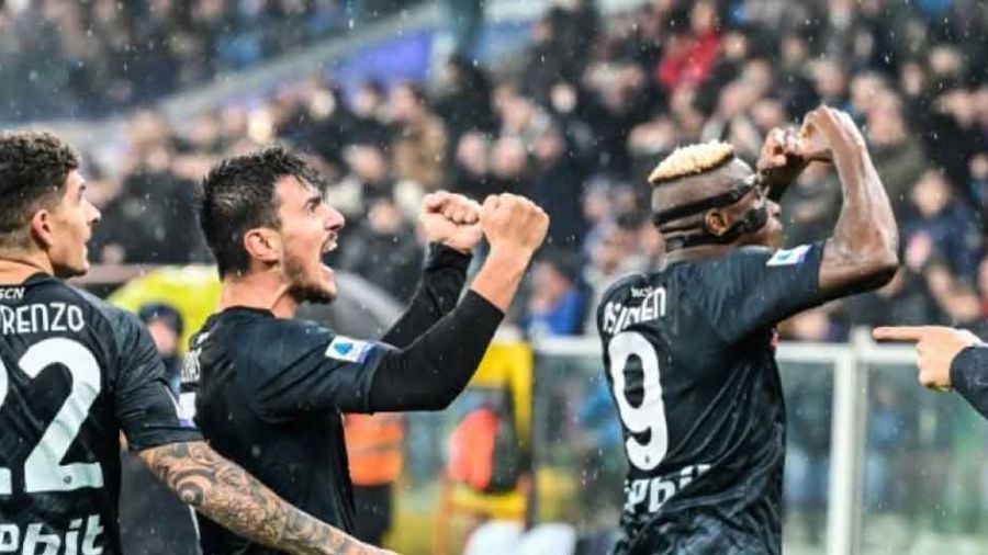 Naples champion d'hiver, Milan freiné par la Roma