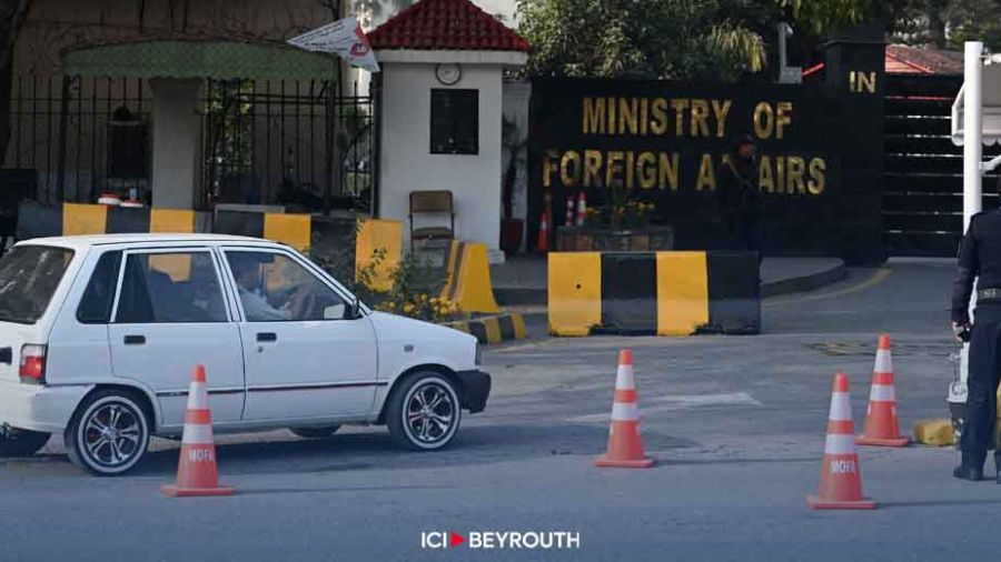 Le Pakistan cible des «caches terroristes» en Iran