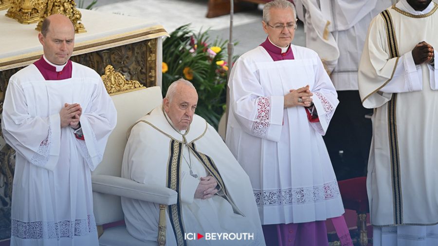 Pour Pâques, le pape appelle à «ne pas céder à la logique des armes»