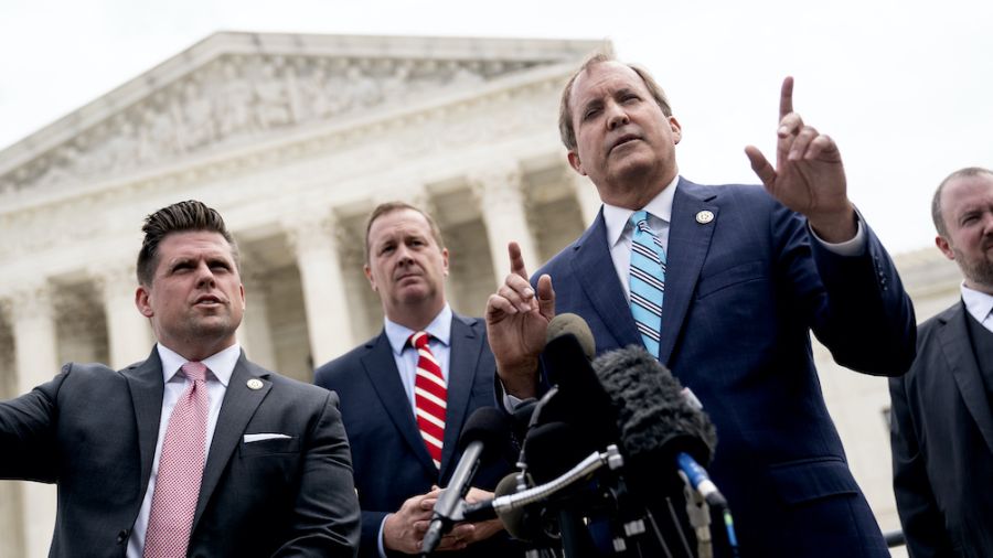 Le procureur général du Texas Ken Paxton destitué