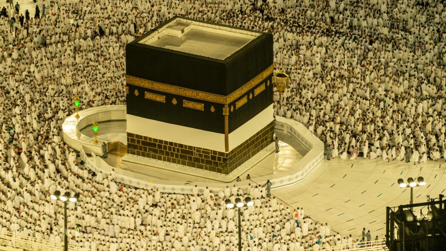 Brumisateurs et IA: le ministre saoudien du Hajj promet un pélerinage plus sûr cette année