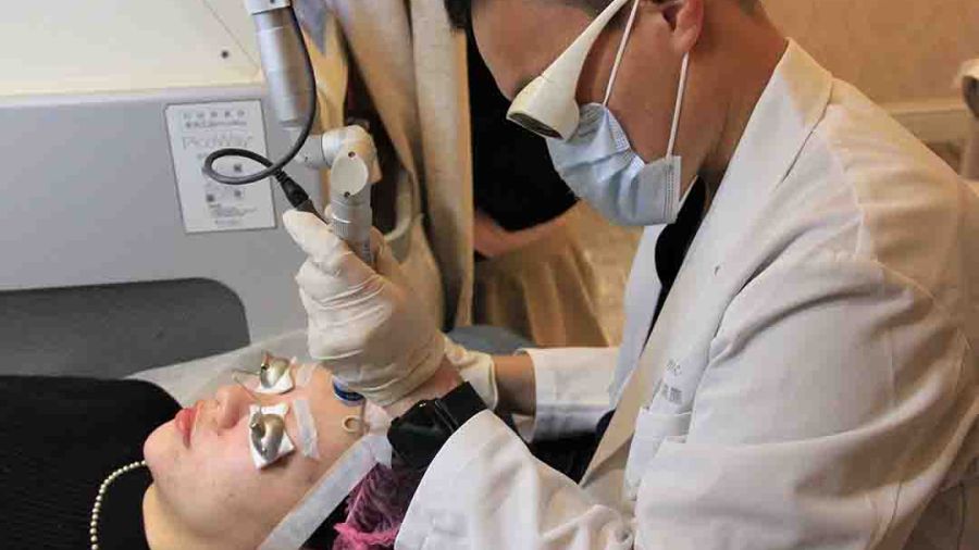 Chine: boom de la médecine esthétique sans bistouri