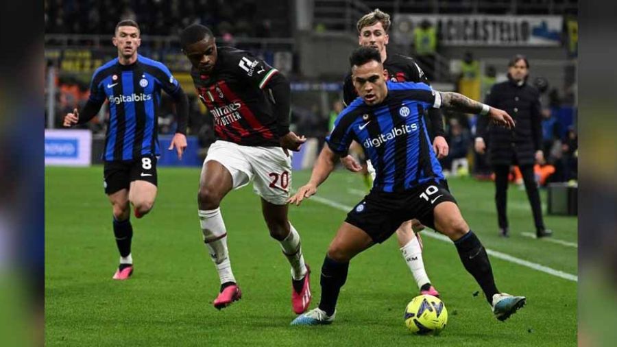 Naples déroule, l'Inter s'installe derrière en remportant le derby