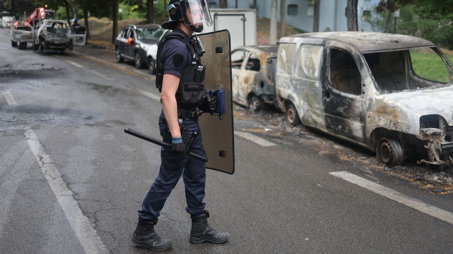 France: Les trafiquants de drogue auraient poussé à l'accalmie
