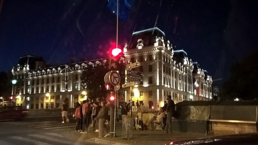 Un prédicateur musulman rigoriste interdit de conférence à Paris
