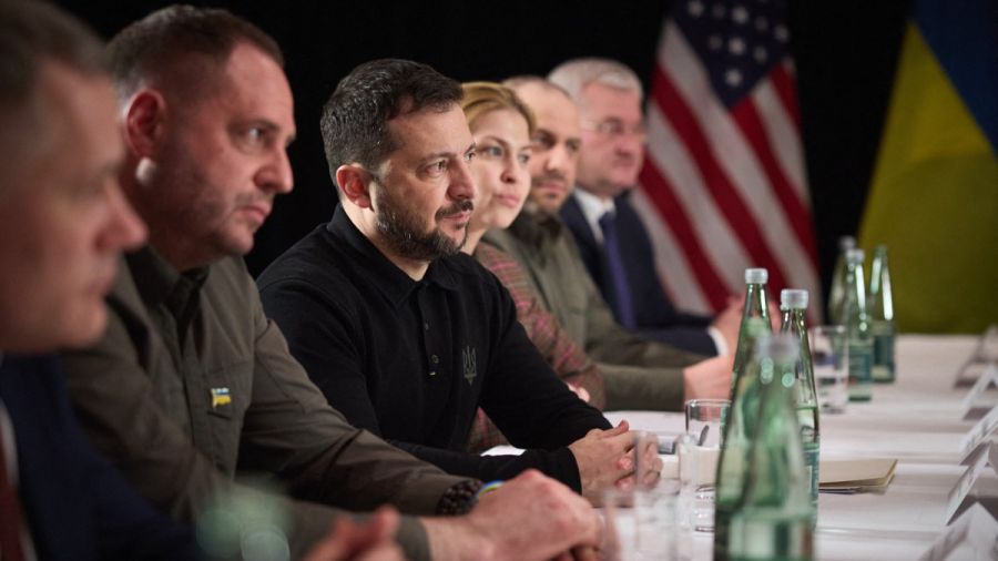 Zelensky appelle les Européens au sursaut face à Trump et la Russie