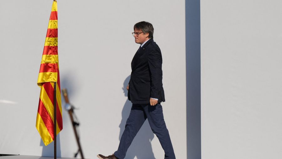 L'indépendantiste Puigdemont réapparaît en Espagne après 7 ans d'exil