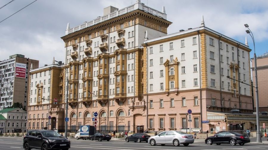Pied-de-nez russe à l'ambassade américaine à Moscou