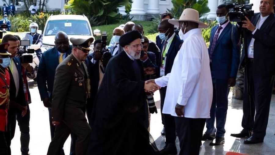 Khamenei et Raïssi sermonnent l'Occident «décadent et colonial»
