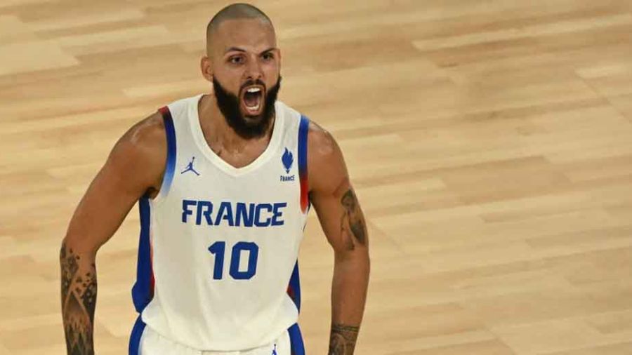 JO-2024: les basketteurs renaissent, les handballeuses foncent