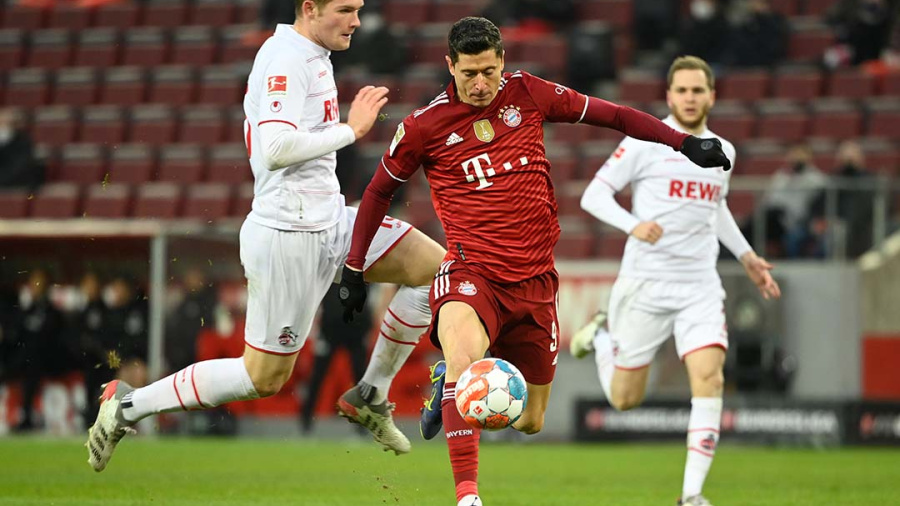 Triplé de Lewandowski, le Bayern prend le large