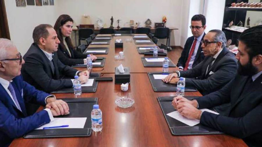S. Gemayel à Moussa: Pour un président non soumis à l’axe obstructionniste