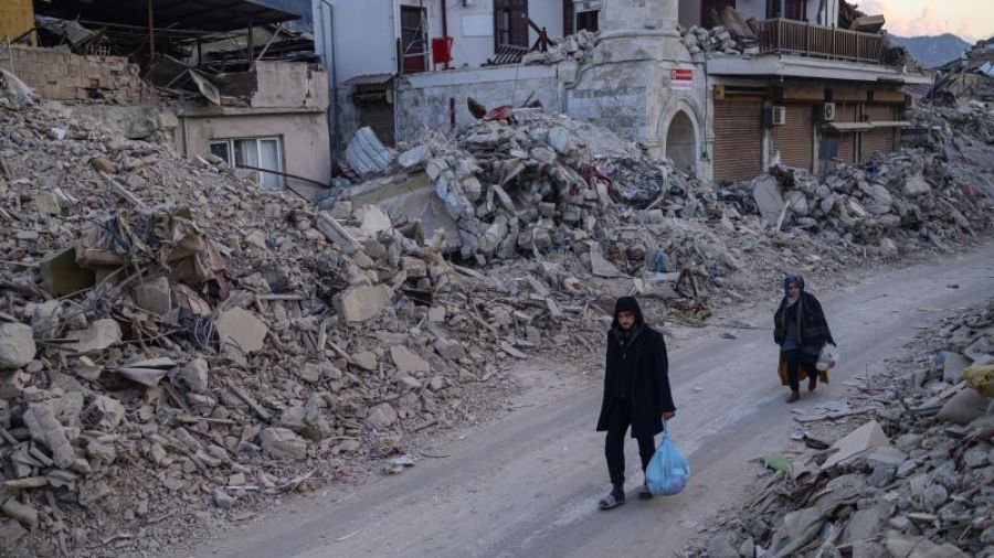 Un séisme de magnitude 6,1 dans l'ouest de la Turquie