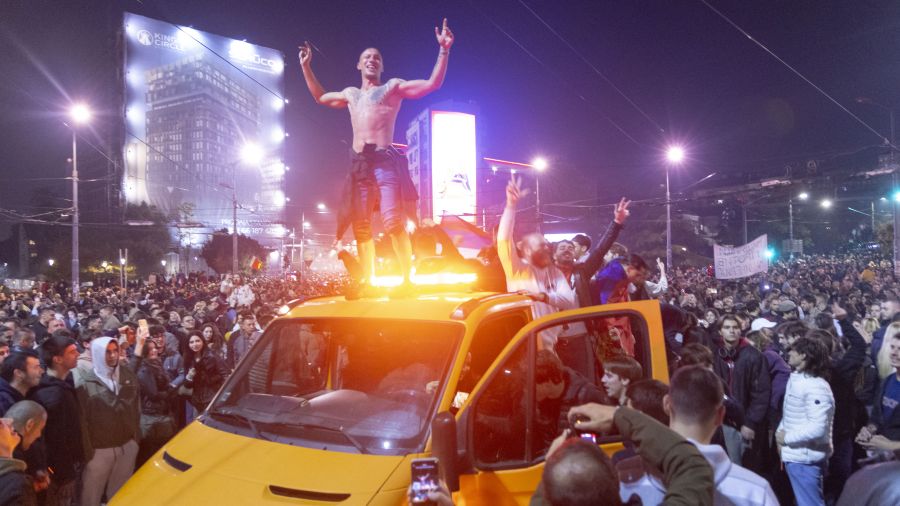 En Serbie, la victoire historique du mouvement étudiant face à Vucic