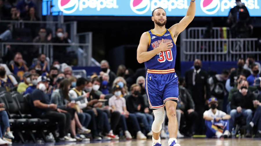 NBA: Thompson sauve les Warriors face aux Nets d'Irving