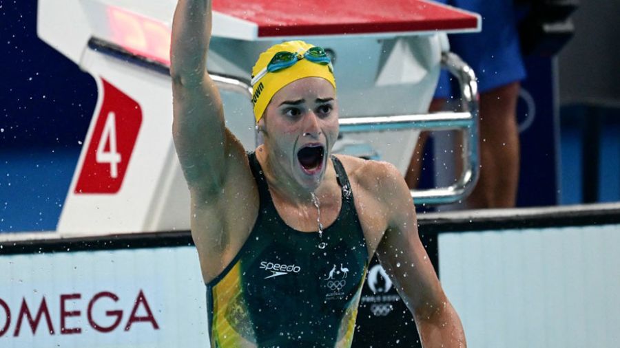 JO-2024 - Natation: Kaylee McKeown reste la reine du 100 m dos, Marchand ose tout