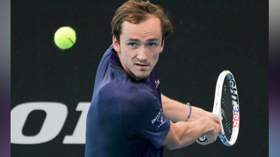 Adélaïde: Medvedev-Djokovic, une demi-finale entre ex-rois du tennis mondial