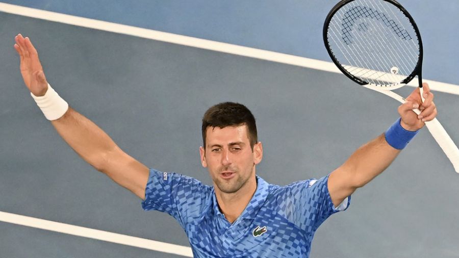 Open d'Australie: Djokovic affrontera Tsitsipas pour égaler Nadal