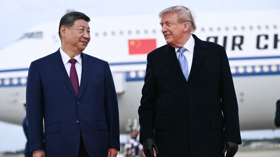 Xi reçu par un Trump aux petits soins