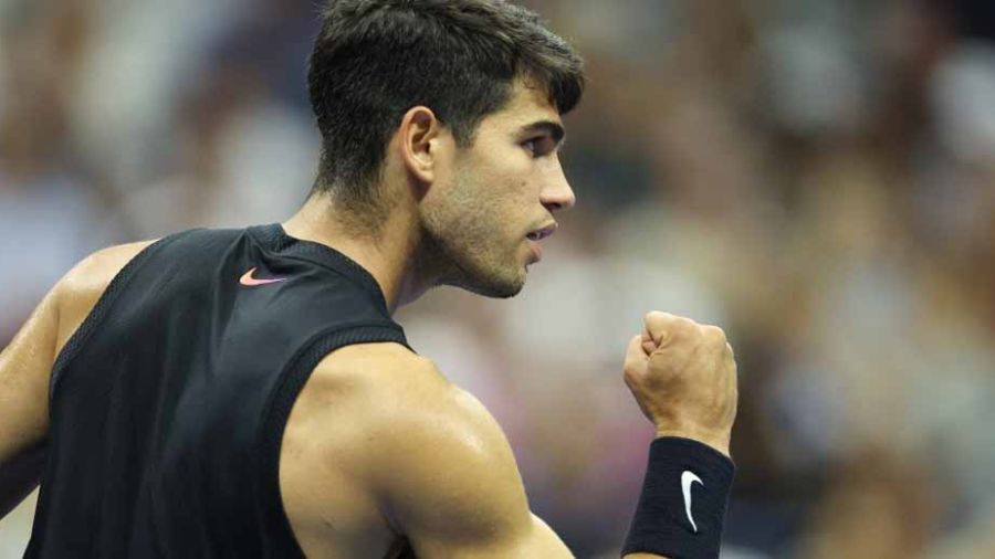 US Open: Alcaraz s'impose en quatre sets contre Tu, passe au 2e tour