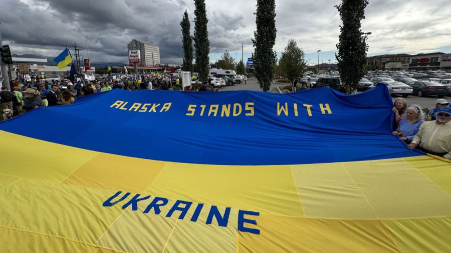 Ukraine: de la première balle au sommet Trump-Poutine