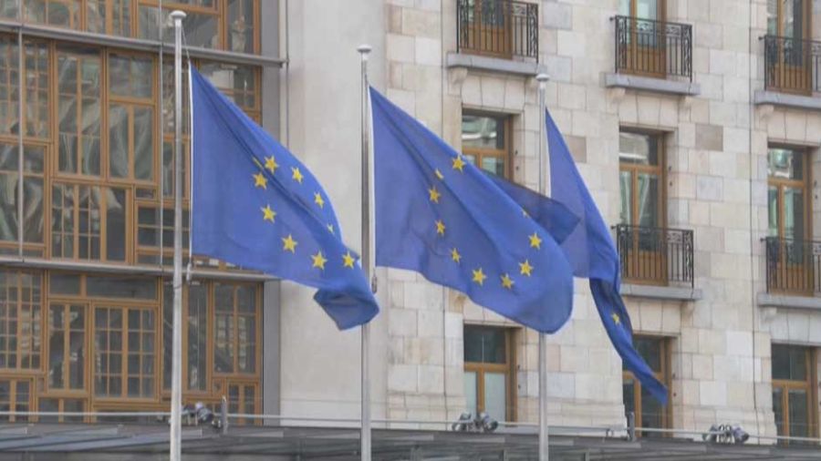 Les 27 débattent des postes clés de l'UE, von der Leyen bien partie