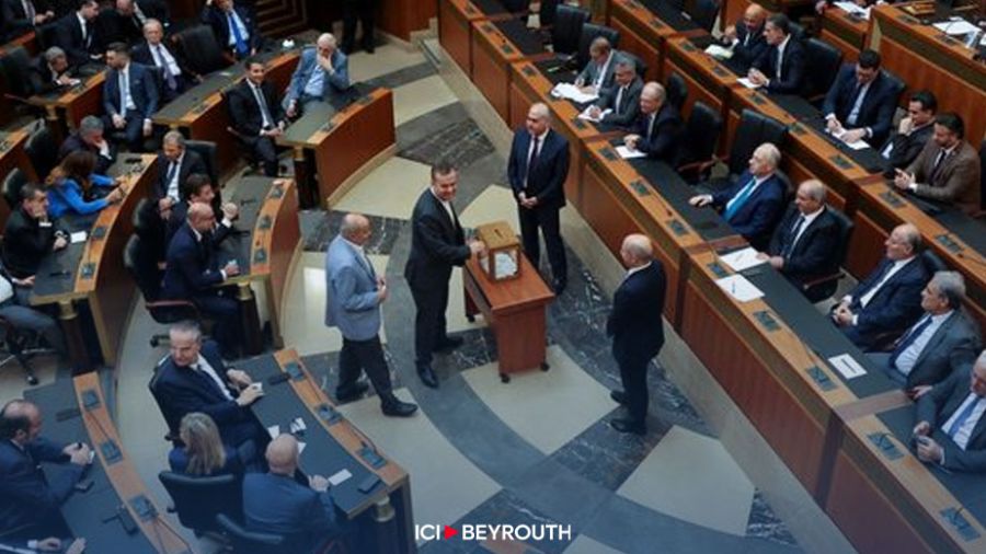 La nécessité d'élire un président au centre des prêches de l'Adha