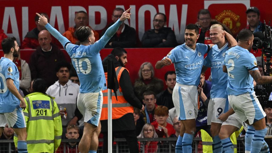 Angleterre: le derby pour City, Liverpool gagne pour Diaz