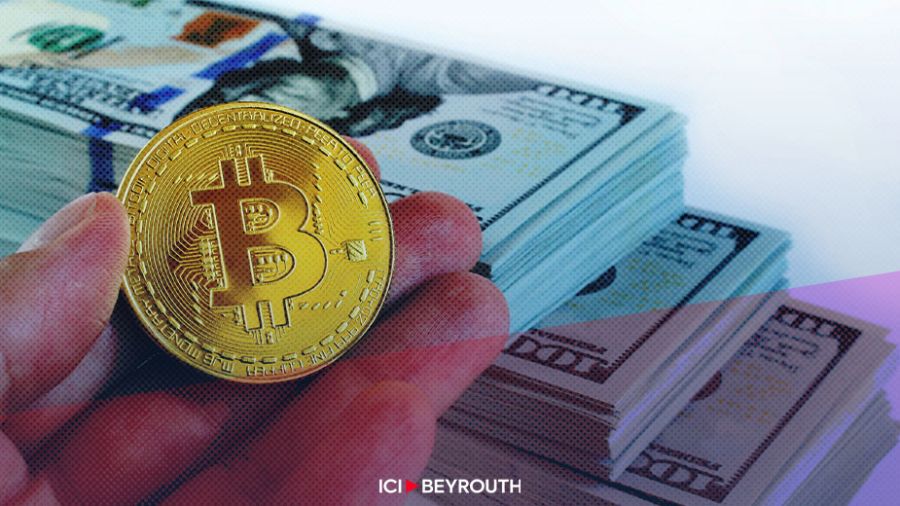 Le dollar en retrait, le bitcoin et l’or proches de leurs sommets