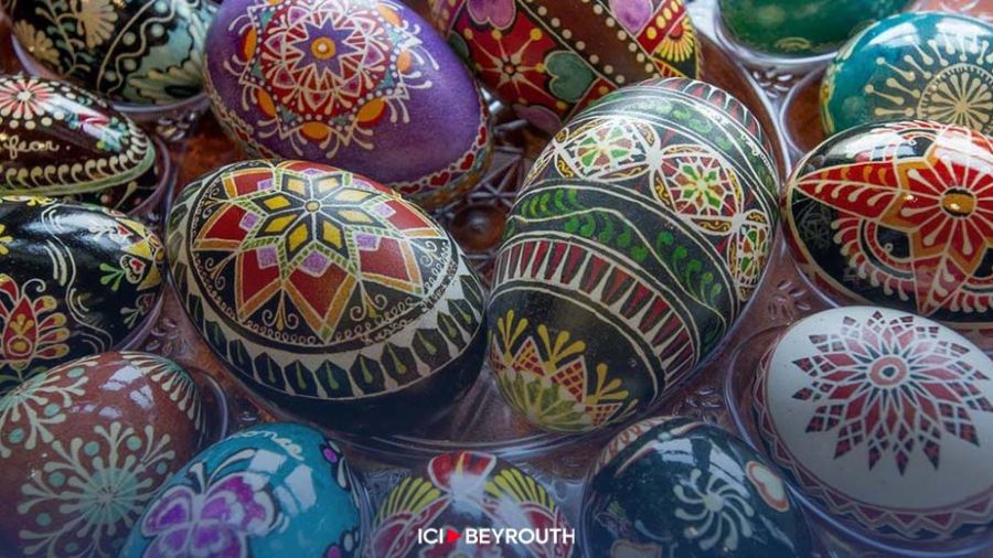 L’extraordinaire odyssée des œufs de Pâques décorés