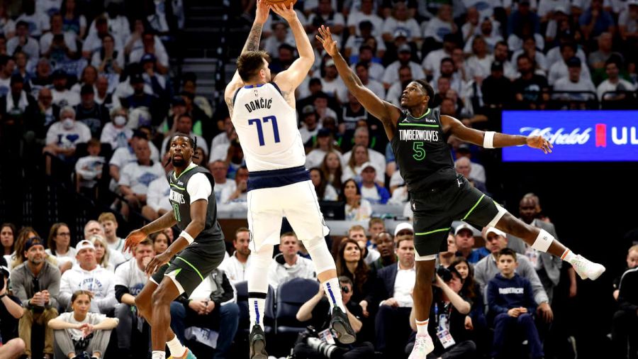 NBA: Luka Doncic mène Dallas à la finale contre Boston en battant Minnesota