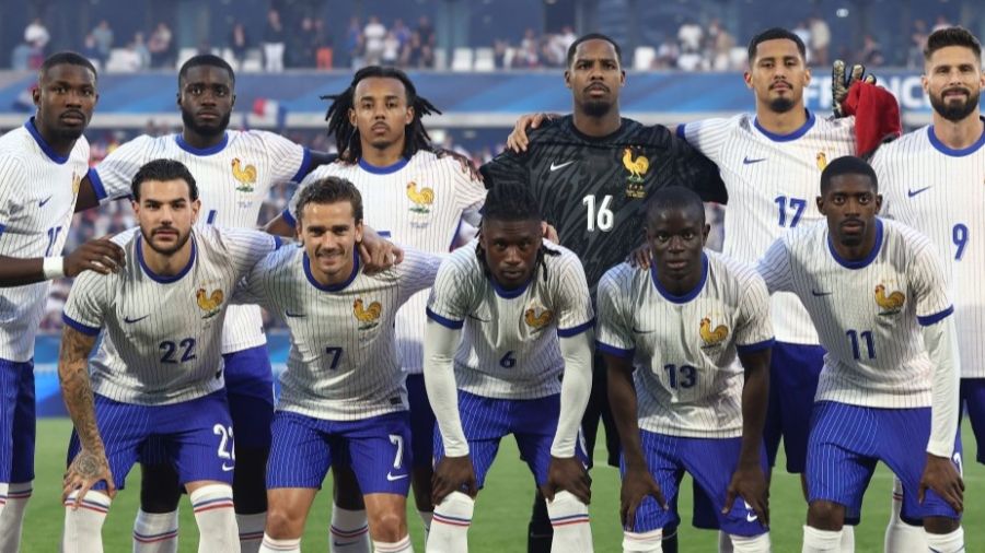 La France éteinte face au Canada avant l'Euro