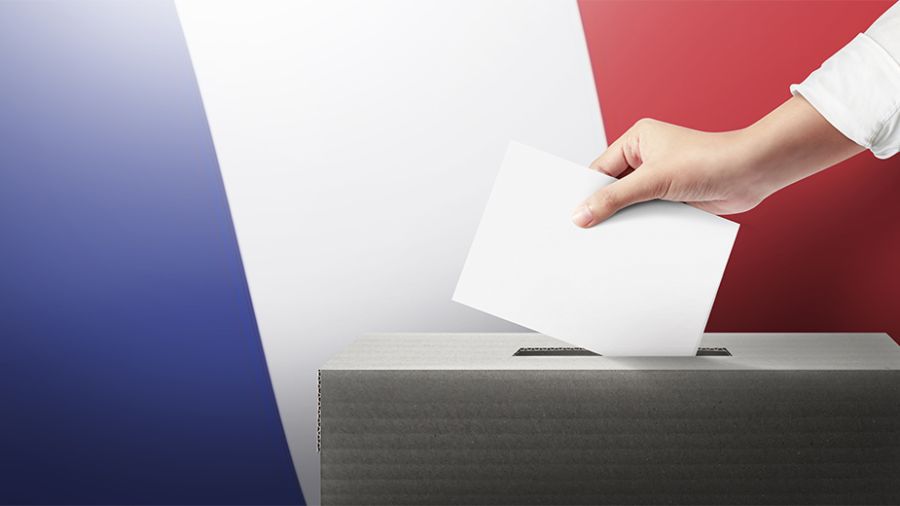 Législatives anticipées en France: quels enjeux?