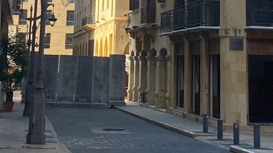 Le centre-ville de Beyrouth assiégé: pourquoi les barrières en béton sont-elles toujours là?