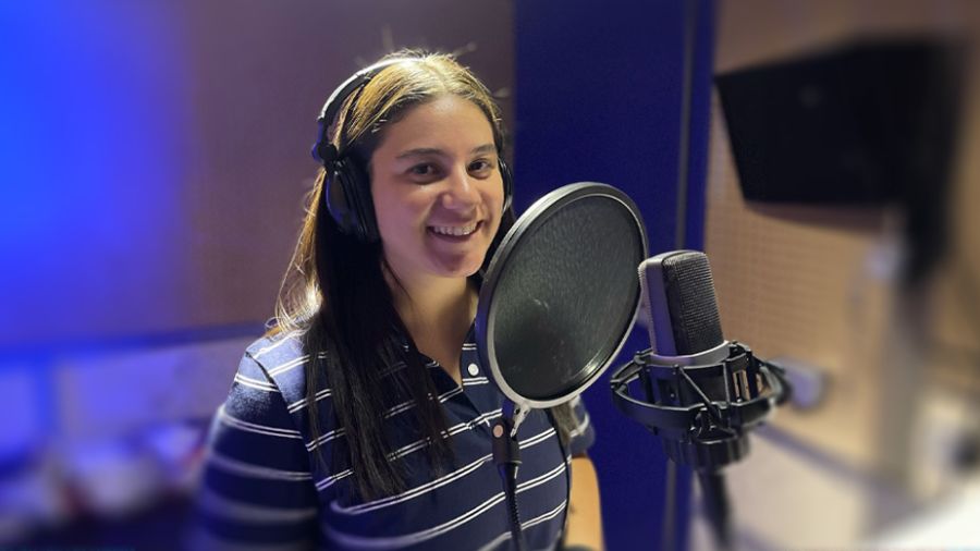 Fall Together: de Beyrouth à Paris, Laetitia Moya chante