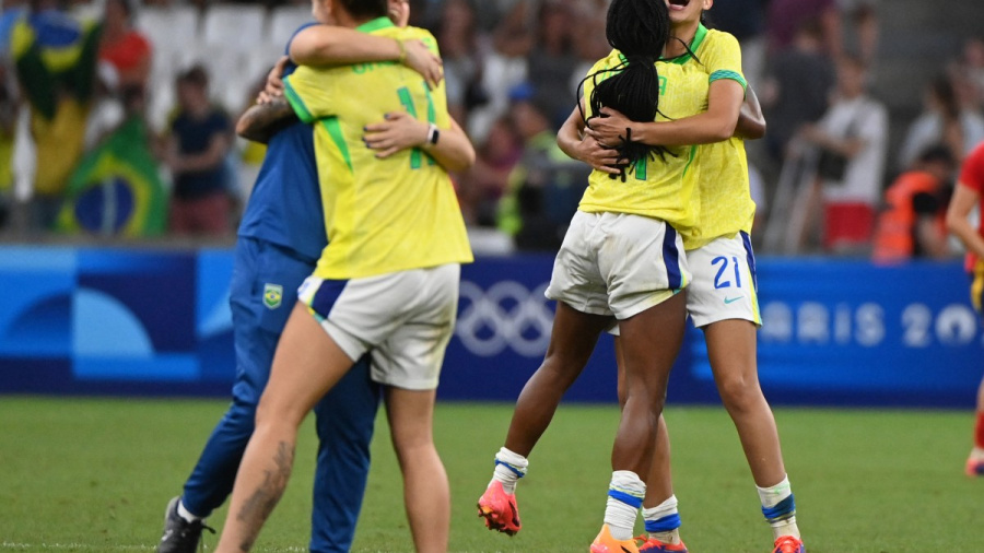 JO-2024 - Foot: le Brésil de Marta au défi des Etats-Unis du trio Rodman-Smith-Swanson
