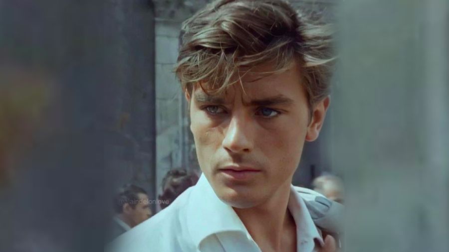 Alain Delon, légende du cinéma, s'éteint à 88 ans