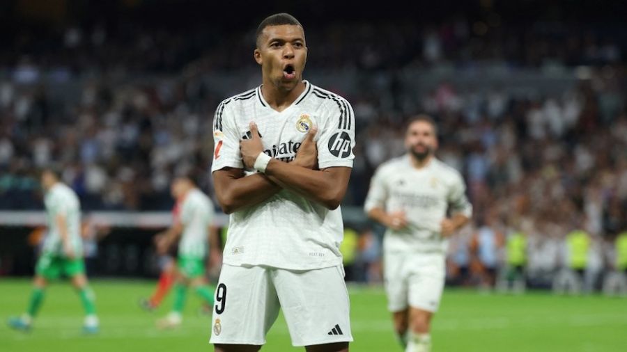 Mbappé marque ses premiers buts en Liga au Bernabeu avec le Real Madrid