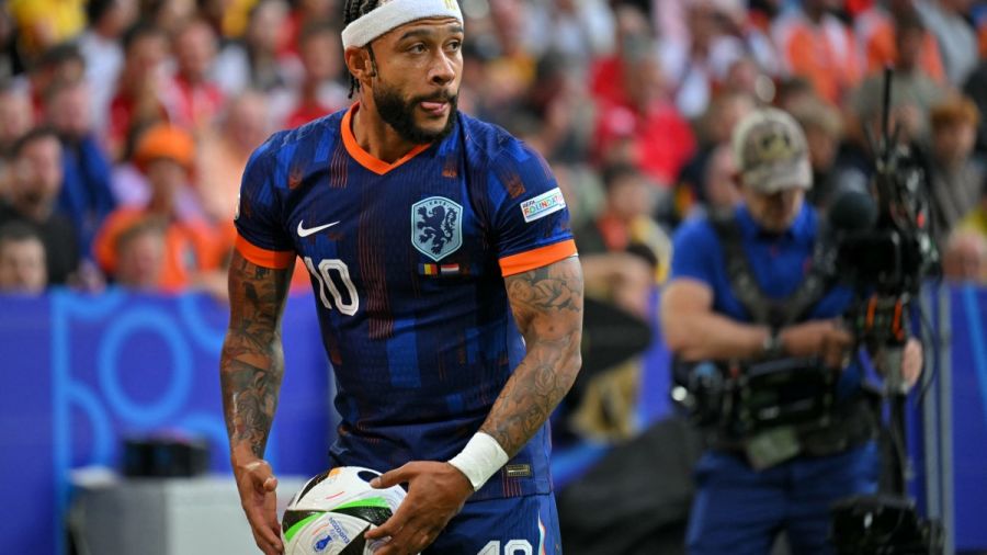 Foot: Memphis Depay s'engage avec le club brésilien des Corinthians