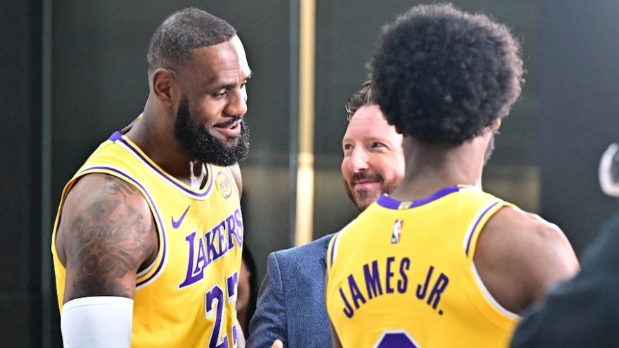 NBA: \