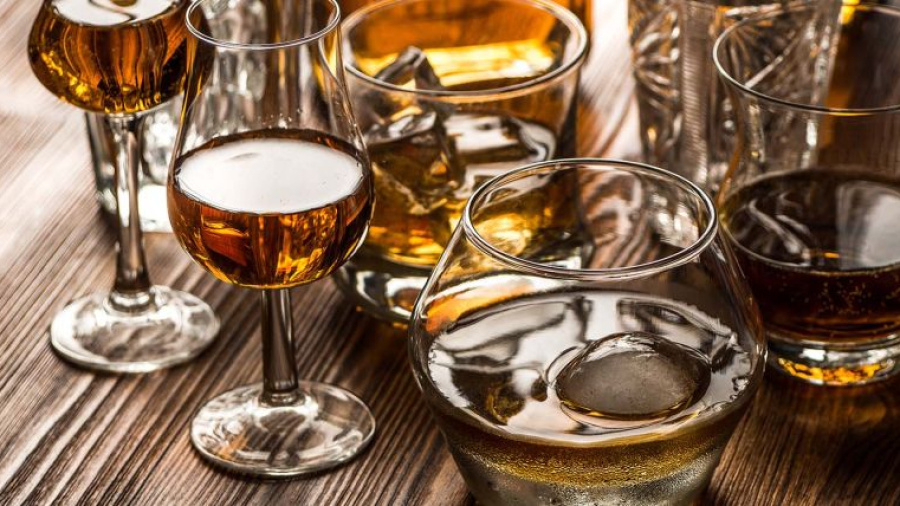 Entre inflation des bouteilles et nouveaux goûts, la consommation mondiale de vin au plus bas depuis 1961