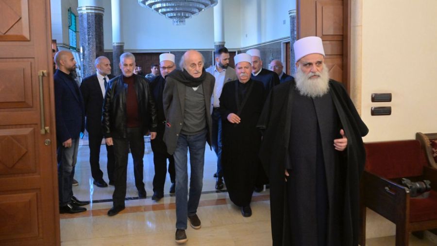 W. Joumblatt appelle à adopter une approche positive envers le nouveau régime syrien