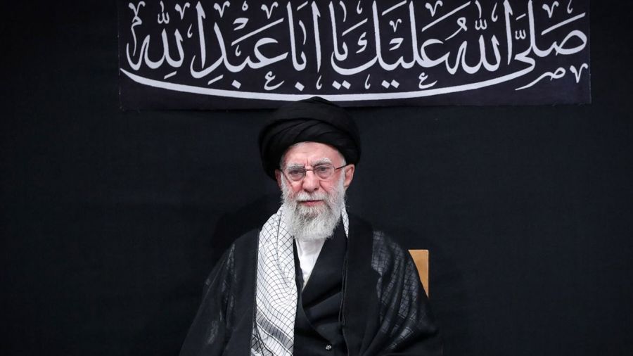 Khamenei préparerait un plan de fuite vers Moscou si les troubles en Iran s’intensifient