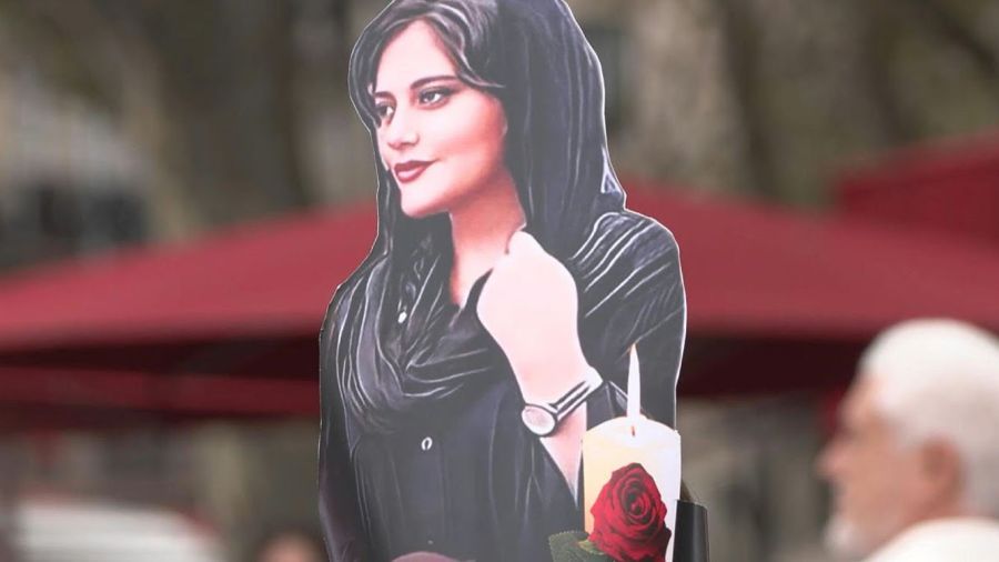 Iran: silence les femmes, parle le régime, une guerre sans relâche contre celles qui osent exister