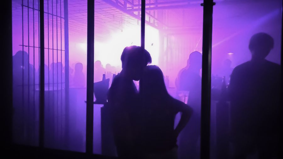 Quand aimer devient risqué et jouir obligatoire