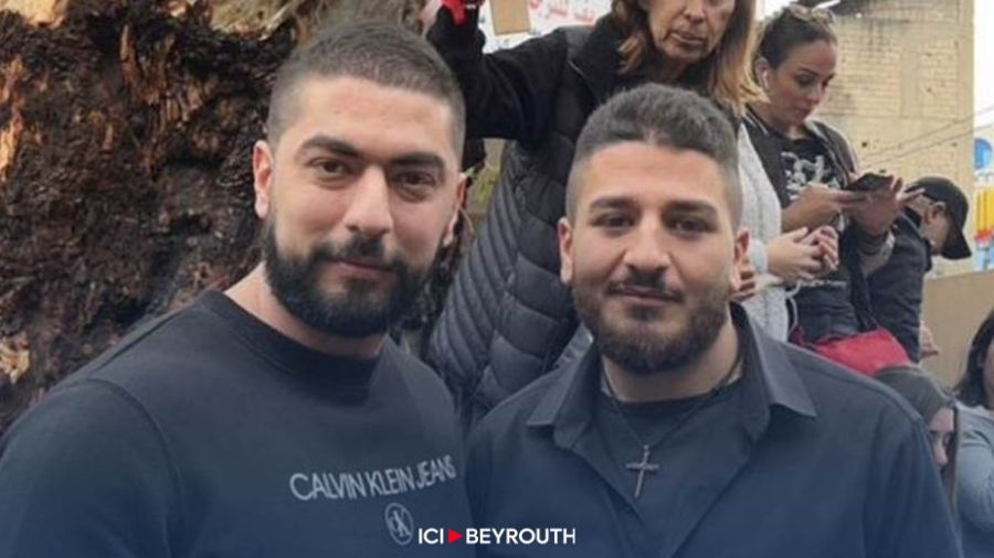 Noun: Nous comparaîtrons devant la police