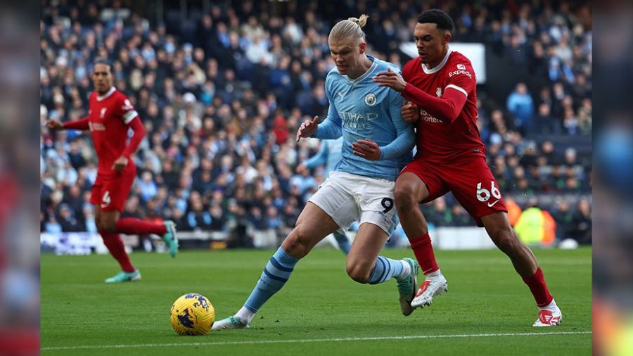 Foot: Liverpool arrache le nul à Manchester City