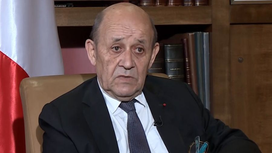 Le Drian plaide pour une prorogation du mandat du général J. Aoun