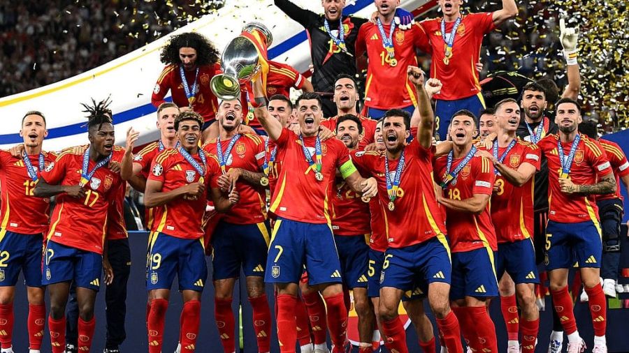 Implacable, l’Espagne retrouve le toit du monde